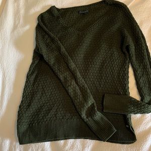 American eagle sweater